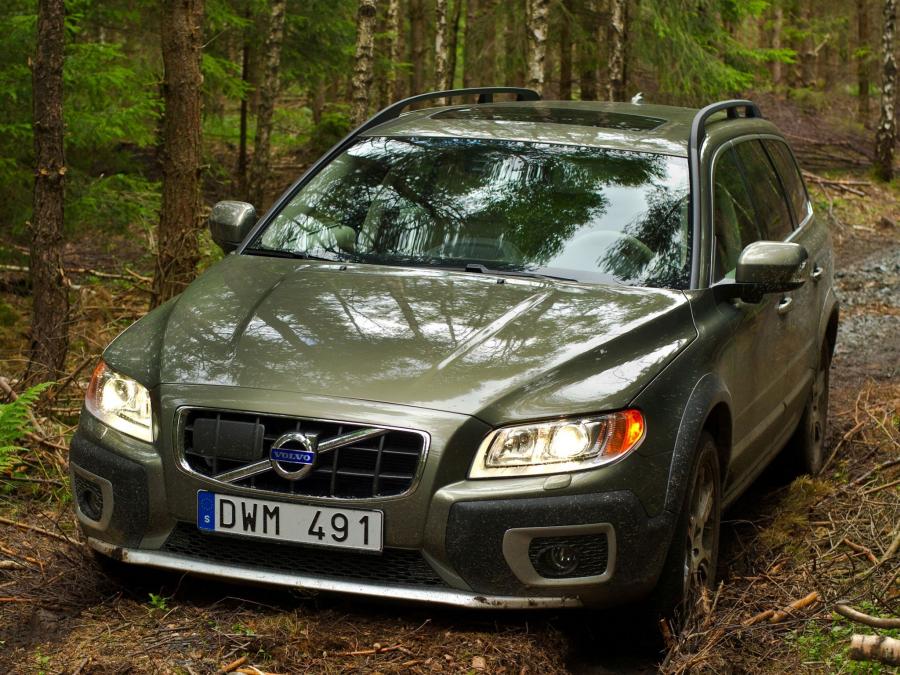 Volvo XC70 D5 2009 года  (фото 13 из 19)